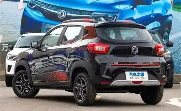 خودروهای بنزینی نرسیده، نوبت به وعده واردات خودروهای برقی رسید/ ۶۰۰۰ خودروی برقی در راه ایران!