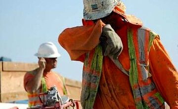  کارگران منتظر برگزاری جلسه شورای عالی کار/ طبق وعده وزیر دستور کار باید ترمیم مزد باشد