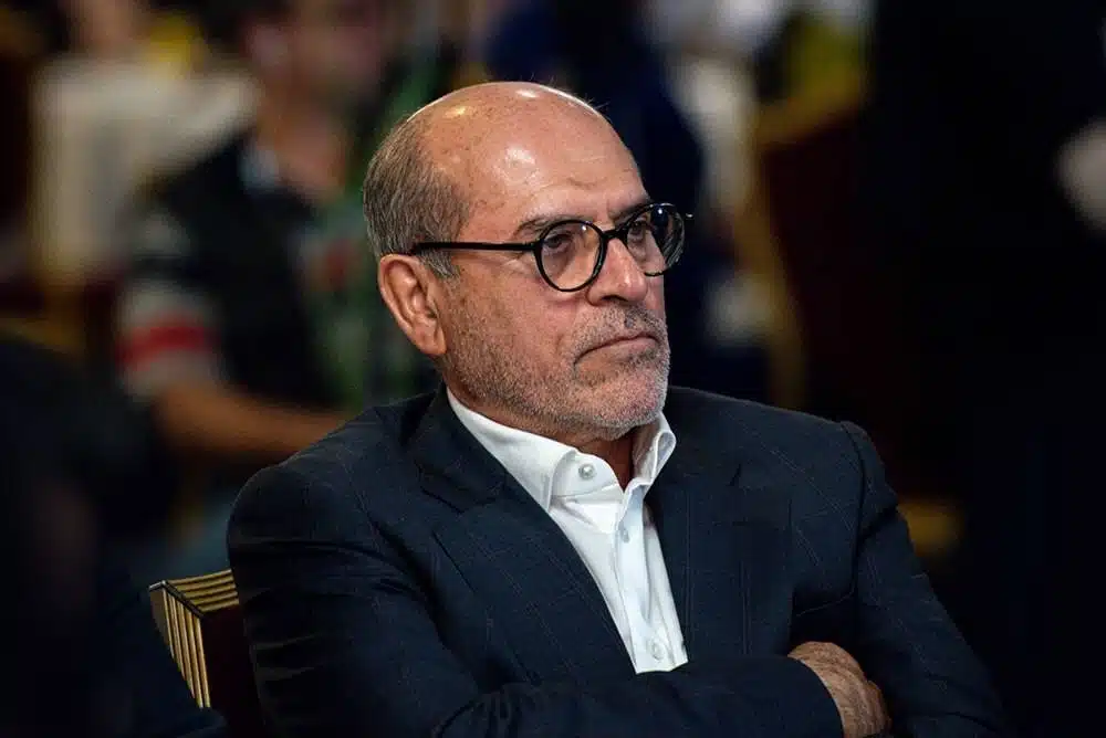 جهان وارد انقلاب پنجم توسعه شد ما بین انقلاب دو و سه ماندهایم/ خطر مهاجرت را جدی بگیرید