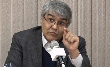 کاکایی: خودروی جدید وارداتی ایران خودرو حتی مونتاژ هم نیست! چرا باید وزیر وعده پلتفرم بدهد؟ / سیاست دولت و وزارت صمت بازنگری می خواهد