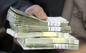 یک تصمیم مهم درباره تغییر حقوق کارمندان و بازنشستگان/ جزییات