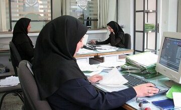 خبر مهم یک نماینده درباره کاهش ساعت کاری ادارات/ تعطیلی پنجشنبه‌ها قطعی شد؟