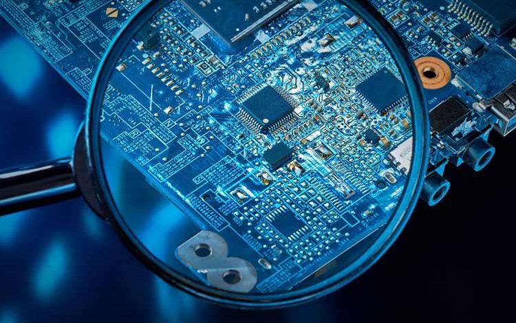 ترامپ تعرفههای جدید بر تراشهها وضع میکند؛ انعطافپذیری برای برخی شرکتها