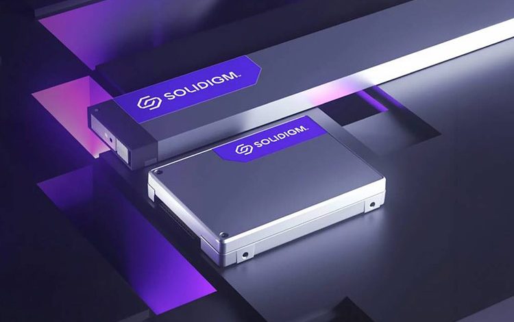 معرفی بزرگترین SSD جهان: Solidigm D5-P5336 با ظرفیت ۱۲۲.۸۸ ترابایت