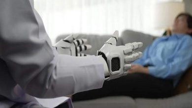 چگونه از سلامت روان خود در مواجهه با هوش مصنوعی محافظت کنیم؟