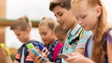 تأثیر صفحات نمایش بر مغز کودکان: واقعیت یا افسانه؟