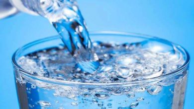 وقتی از نوشیدن آب غافل میشوید، چه اتفاقی برای بدن میافتد؟