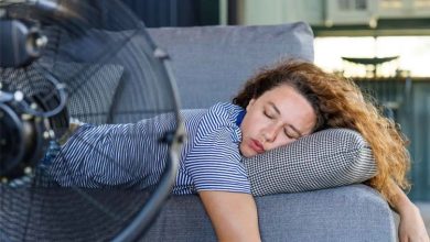 چرا در گرمای تابستان خوب نمیخوابیم؟ (توصیههای متخصصان)