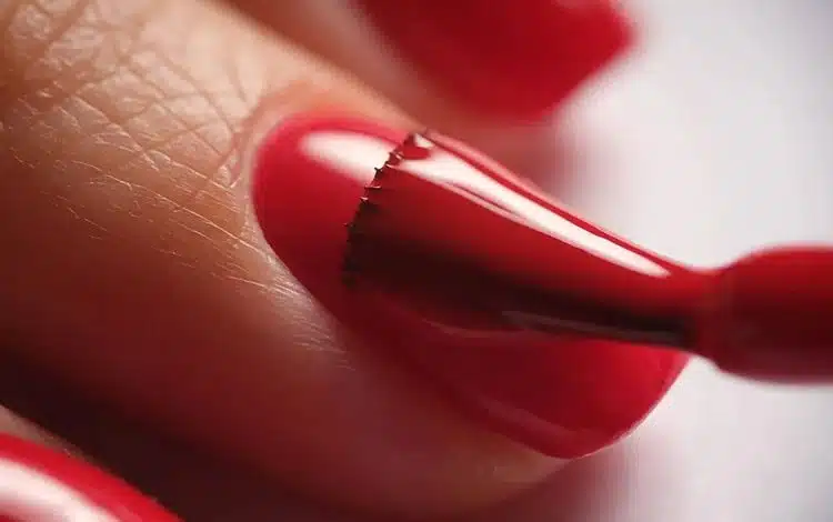 اروپا استفاده از «ماده سمی» در لاک ژل ناخن را ممنوع کرد