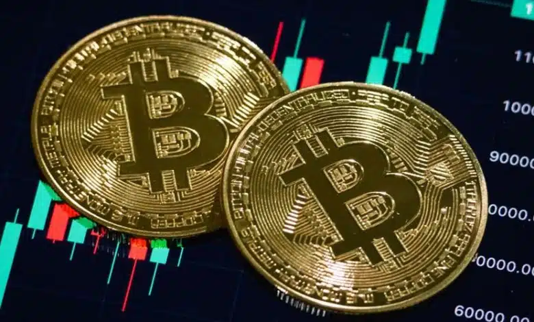دورخیز بیتکوین برای فتح قله ۱۴۰ هزار دلار؛ الگوی صعودی تاریخی دوباره فعال میشود؟