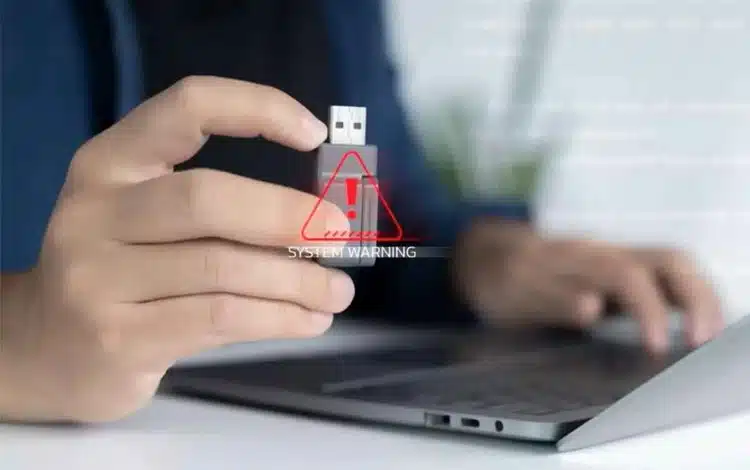 ۵ خطری که با وصل کردن گوشی به پورت USB ناشناس تهدیدتان میکند
