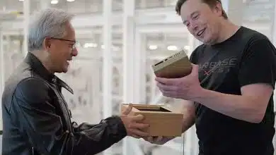 تحویل ویژه DGX Spark، ابررایانه رومیزی انویدیا، به ایلان ماسک