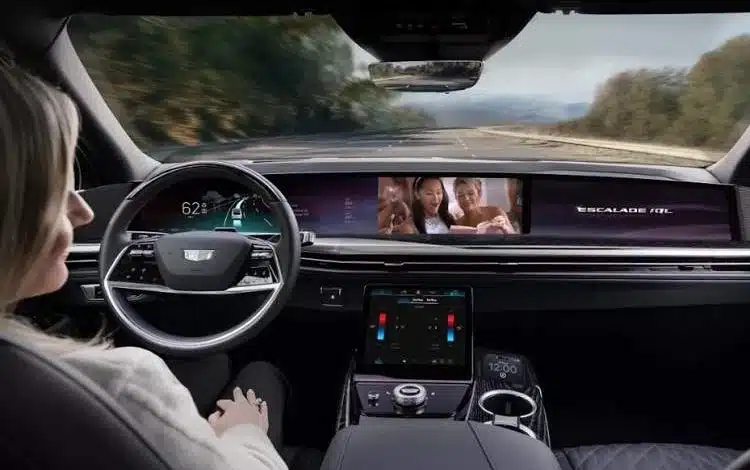 ترکیب هوش مصنوعی و حسگرهای چندمنظوره در خدمت تجربه «بدون نگاه»