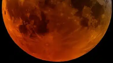 راز زنگ‌زدگی ماه؛ ردپای اکسیژن زمین در هماتیت‌های قطبی