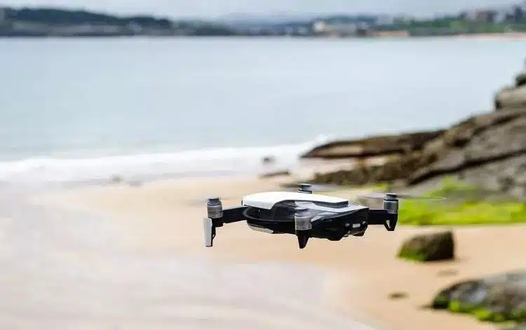 کوچکترین پهپاد FPV جهان در یک قوطی جا میگیرد