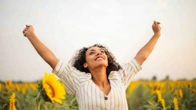 آه کشیدن: یک مکانیسم طبیعی برای کاهش استرس و تنظیم تنفس