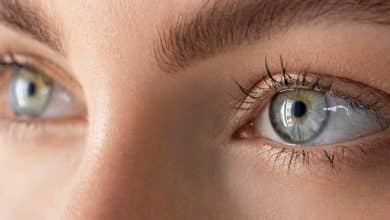 اگر یک دقیقه پلک نزنیم چه میشود؟ (تحلیل واکنش چشم و مغز)