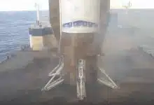 بلو اوریجین در دومین تلاش، موشک نیو گلن را با موفقیت فرود آورد