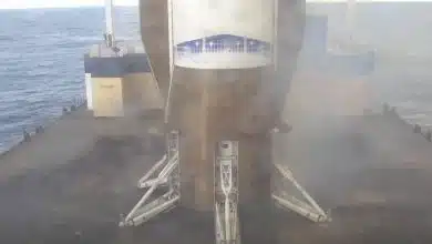 بلو اوریجین در دومین تلاش، موشک نیو گلن را با موفقیت فرود آورد