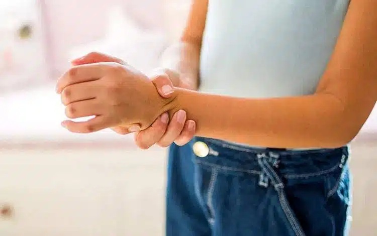 دانشمندان راهی برای ترمیم آسیب عصبی ناشی از بیماری ام‌اس پیدا کردند