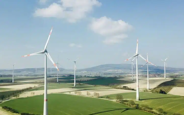 رکورد تاریخی انرژی بادی بریتانیا: تولید ۲۲٫۷ گیگاوات برق در یک روز