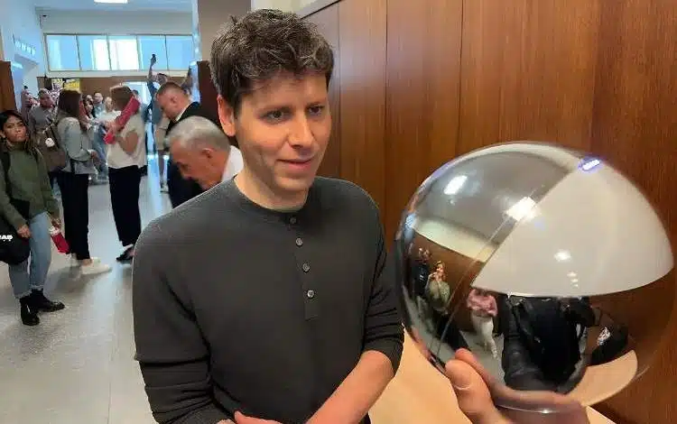 هویت بیومتریک در دنیای دیجیتال: وقتی چشم شما در بانک داده ثبت میشود