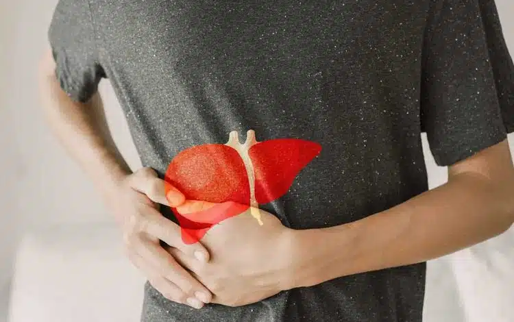 ویتامین E و کبد: نقش یک آنتی اکسیدان ضروری در پیشگیری از کبد چرب