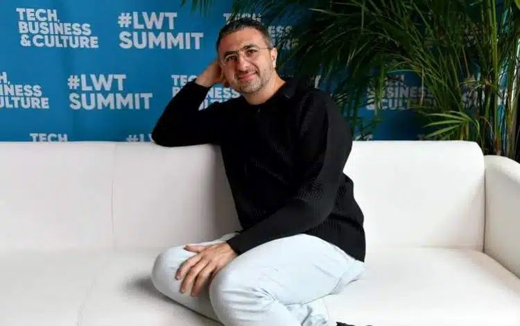 کوین اسکات: منتقدان AI در حال گمراهکردن مردمند