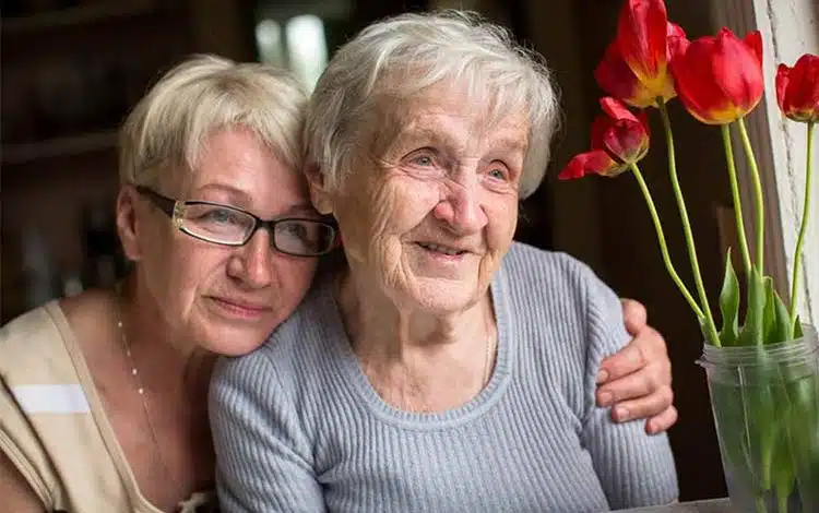 انجام کارهای داوطلبانه باعث کندی روند زوال عقل در سالمندان میشود