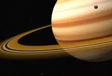 بزرگ‌ترین قمر زحل لایه‌های یخ نیمه‌مایع دارد اما شاید مناطق قابل‌زیستی وجود داشته باشد