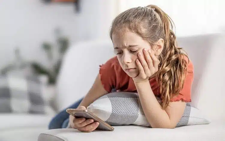 تأثیر یک هفته دوری از شبکههای اجتماعی بر سلامت روان جوانان