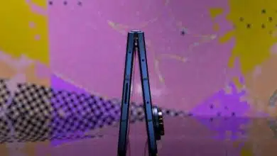 موتورولا با طراحی کتابی، بازار گوشیهای تاشو را متحول میکند