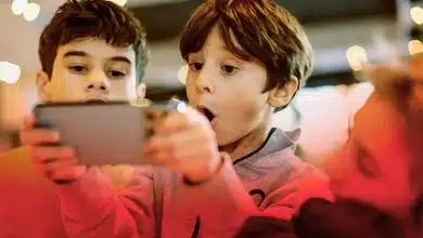 چرا تعامل کودکان با هوش مصنوعی نگرانکننده است؟