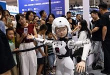 چین برای هوش مصنوعی انسان‌نما خط قرمز تعیین کرد