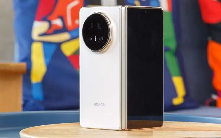 آینده گوشیهای تاشو: آیا نسبت تصویر 4:3 آنر، رقبا را غافلگیر خواهد کرد؟