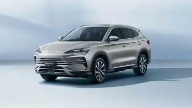 شتاب جدید خودروی برقی چینی: باتری ۸۲٫۷ کیلووات‌ساعتی و برد ۷۱۰ کیلومتری