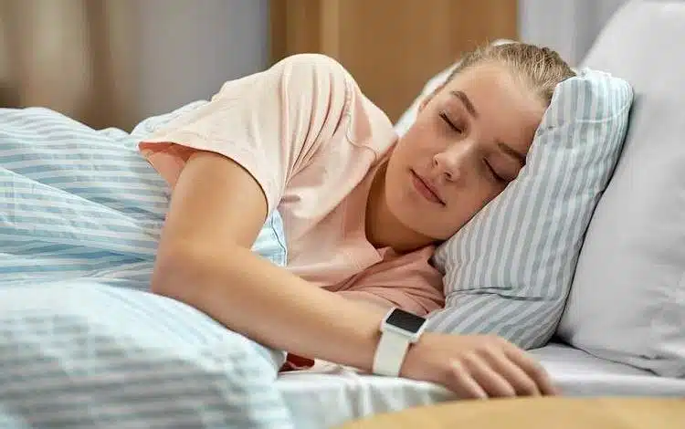 خواب طولانی آخر هفته؛ سپر محافظ نوجوانان در برابر افسردگی!