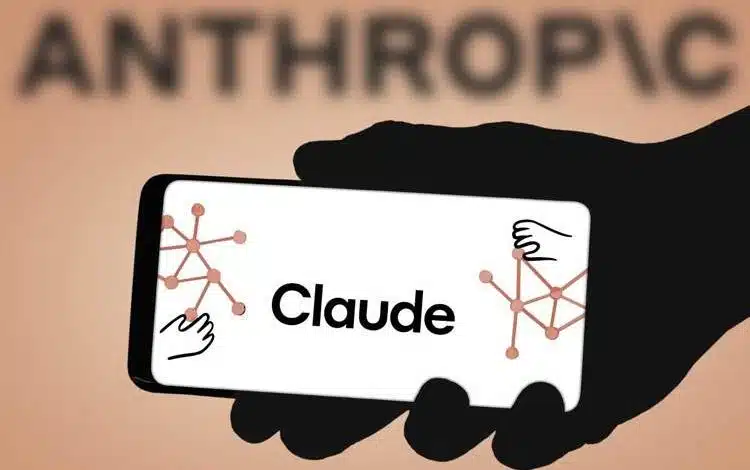 چین به سرقت از هوش مصنوعی «کلود» متهم شد!