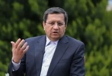 همتی: فعلاً ابرتورم رخ نداده است/عراق وعده پرداخت مطالبات ایران را داد / منابع ۱۲ میلیارد دلاری ایران در قطر هنوز آزاد نشده است