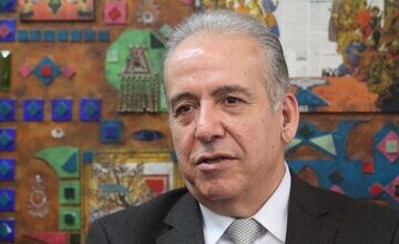 با این دستمزدها، کار کردن بیمعناست /حریری: افزایش دو سه میلیون تومانی یعنی هیچ/ حداقل دستمزد، حداقل ۲۵ درصد افزایش یابد