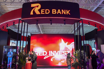 رِدبانک در الکامپ؛ از نئوباک هواداری تا اکوسیستم خدمات مالی