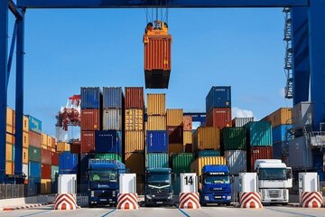 هزینهی ۲۵ هزار دلاری برای آزادسازی کانتینرها/ بحران ۱۸ هزار کانتینر ایرانی در پاکستان