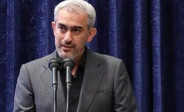 پاسخ مدنیزاده به وزیر خزانهداری آمریکا/ سالهاست میگویند اقتصاد ایران تا یک ماه دیگر فرو میپاشد/ اقتصاد ایران دچار فروپاشی نمیشود؛ خیالتان راحت!